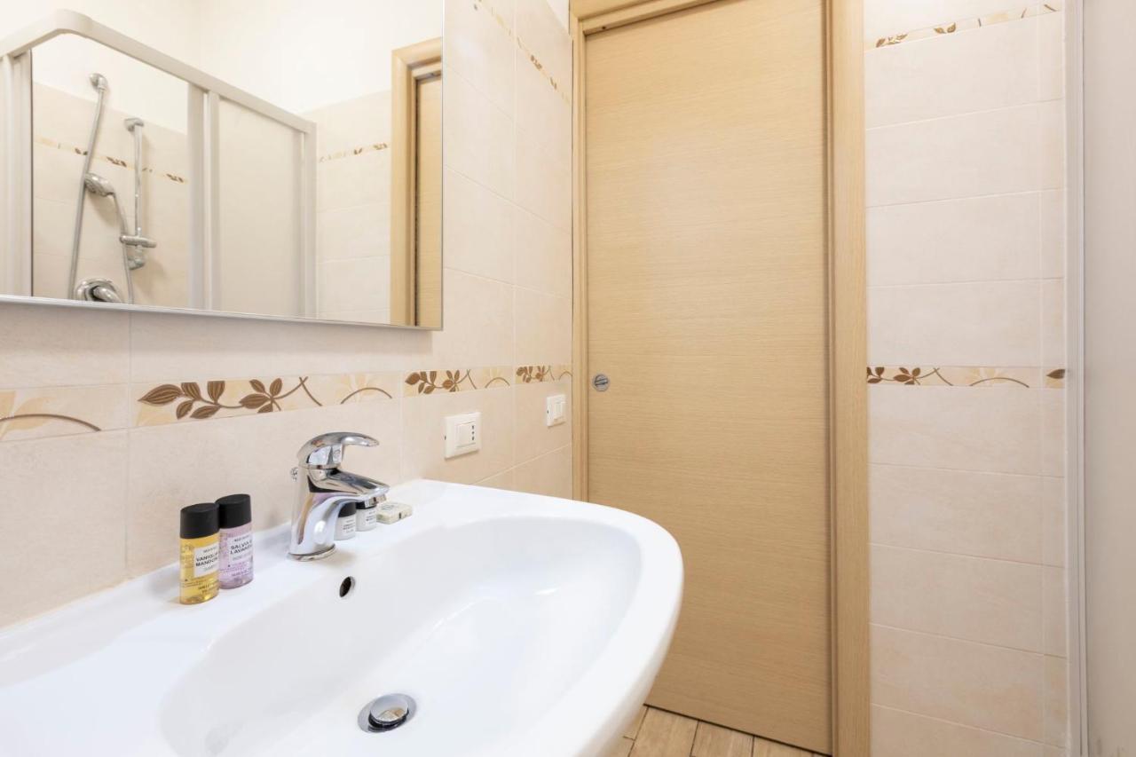 Albaroma Apartment Bagian luar foto