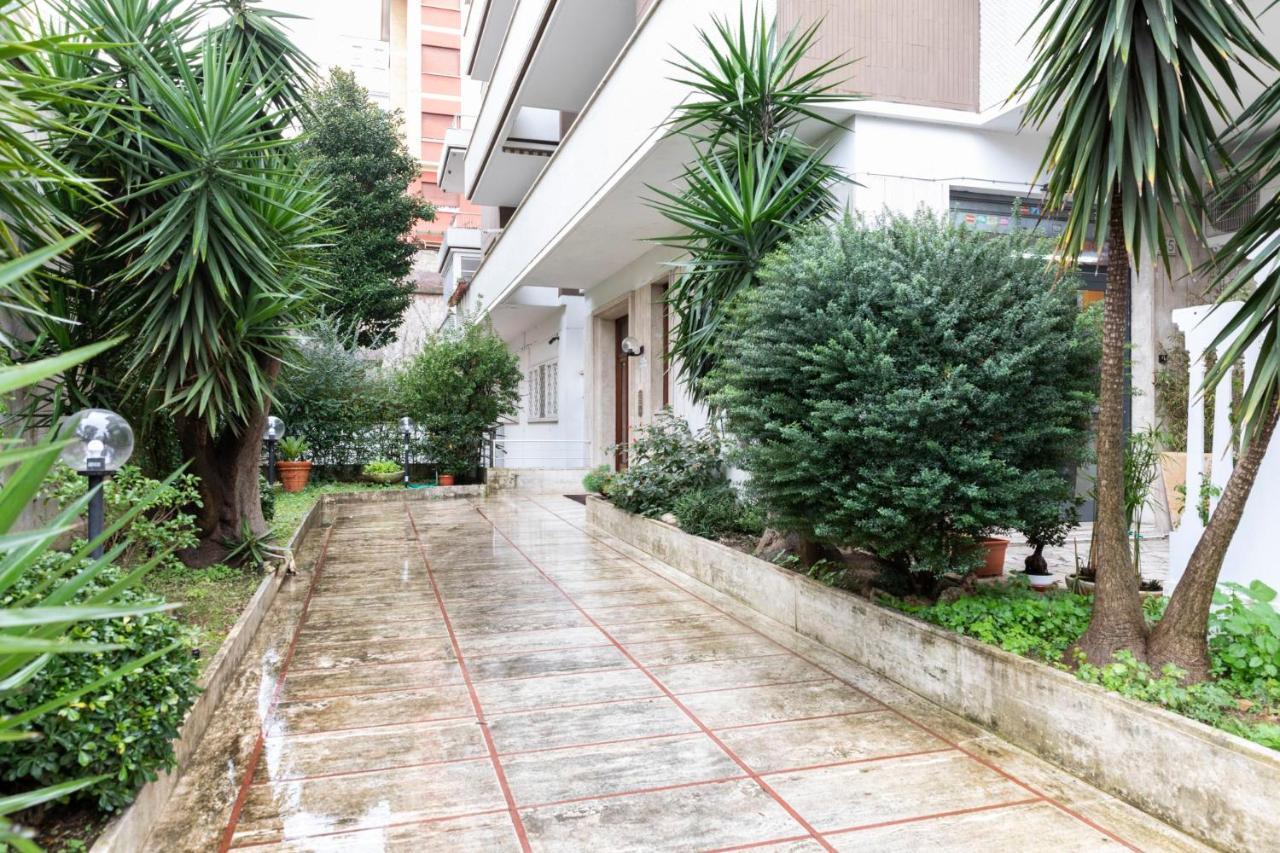 Albaroma Apartment Bagian luar foto